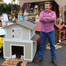 Larry Hobbs with Doghouse