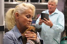 Lorrie Morgan at New Leash On Life 