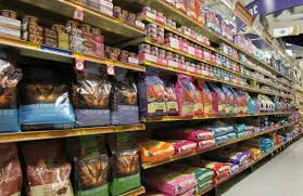 Pet Food Aisle