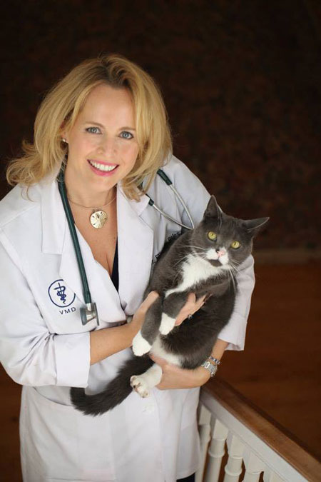 Dr. Elizabeth Bales is on Animal Radio